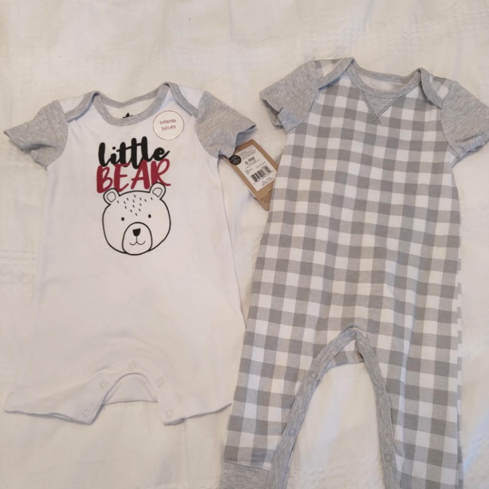 Canadiana 2pcs. Baby rompers. Size 6-9 months